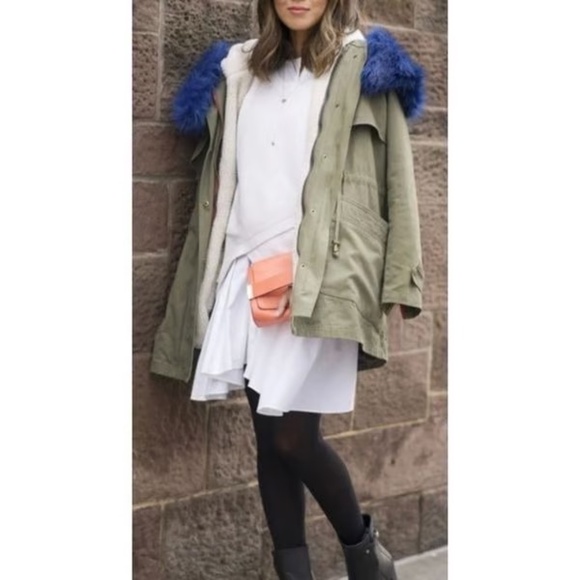 Like New, Willow & Clay With Peach and Black Faux Fur Hood Sz Med - Picture 2 of 7